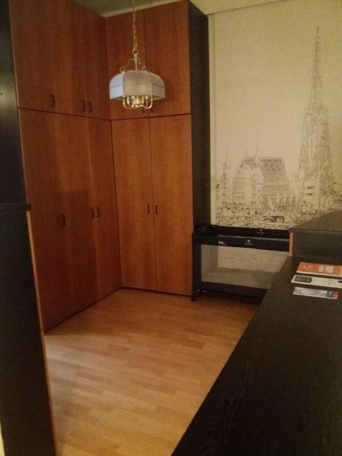 וינה Geraeumige Zentrumsnahe Altbauwohnung מראה חיצוני תמונה